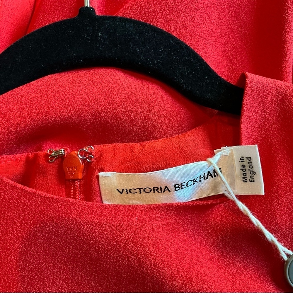 Victoria Beckham Red Crepe Midi Dress with Buckle - Picture 5 of 6